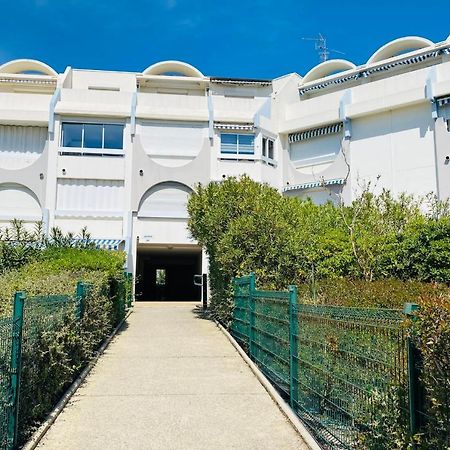 Apartament Les Floralies Le Grau-du-Roi Zewnętrze zdjęcie