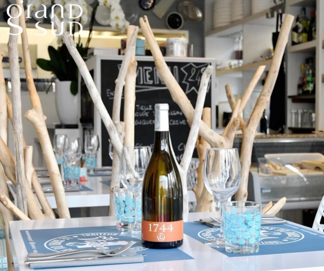 Apartament Les Floralies Le Grau-du-Roi Zewnętrze zdjęcie